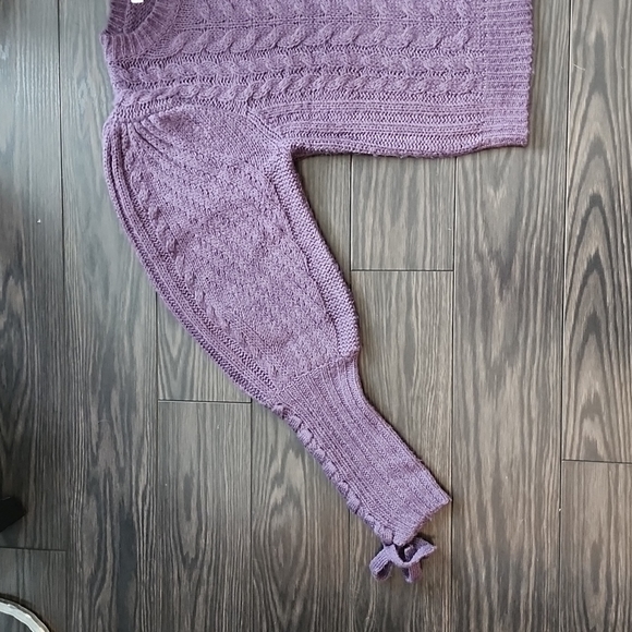 525 America Sweater with Puff Sleeve Size S - Picture 9 of 10